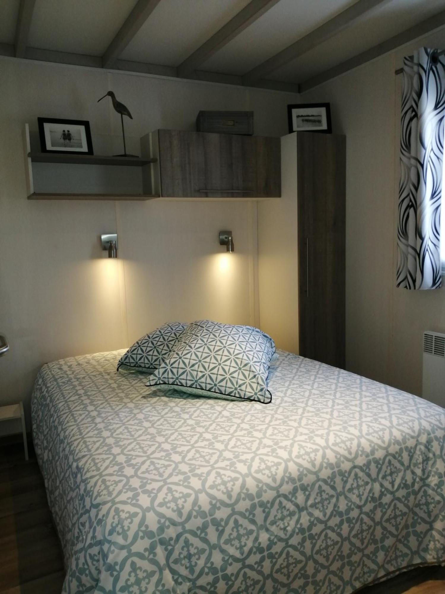 Les Bains De Mer Grandcamp-Maisy Ngoại thất bức ảnh